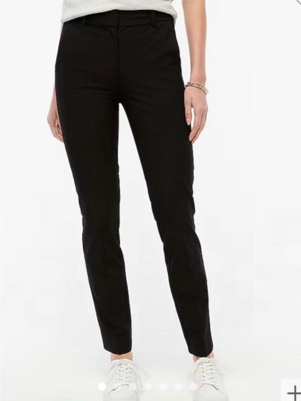 Black Women's Slim Ankle Pants - Classic Work & Casual